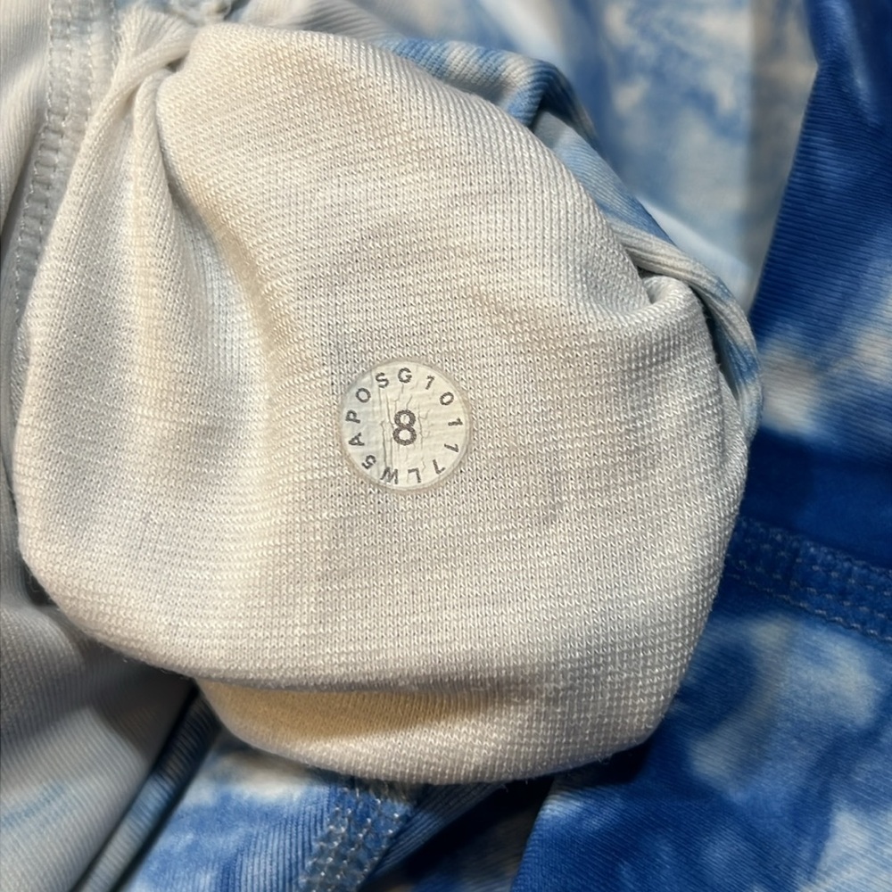 Lululemon Wunder Under Pant (Hi-Rise) Shibori
Shibori Varsity Blue White - Picture 6 of 10